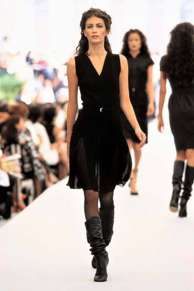Look 13